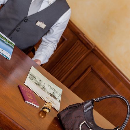 La Vecchia Fonte Boutique Hotel Palau Dış mekan fotoğraf