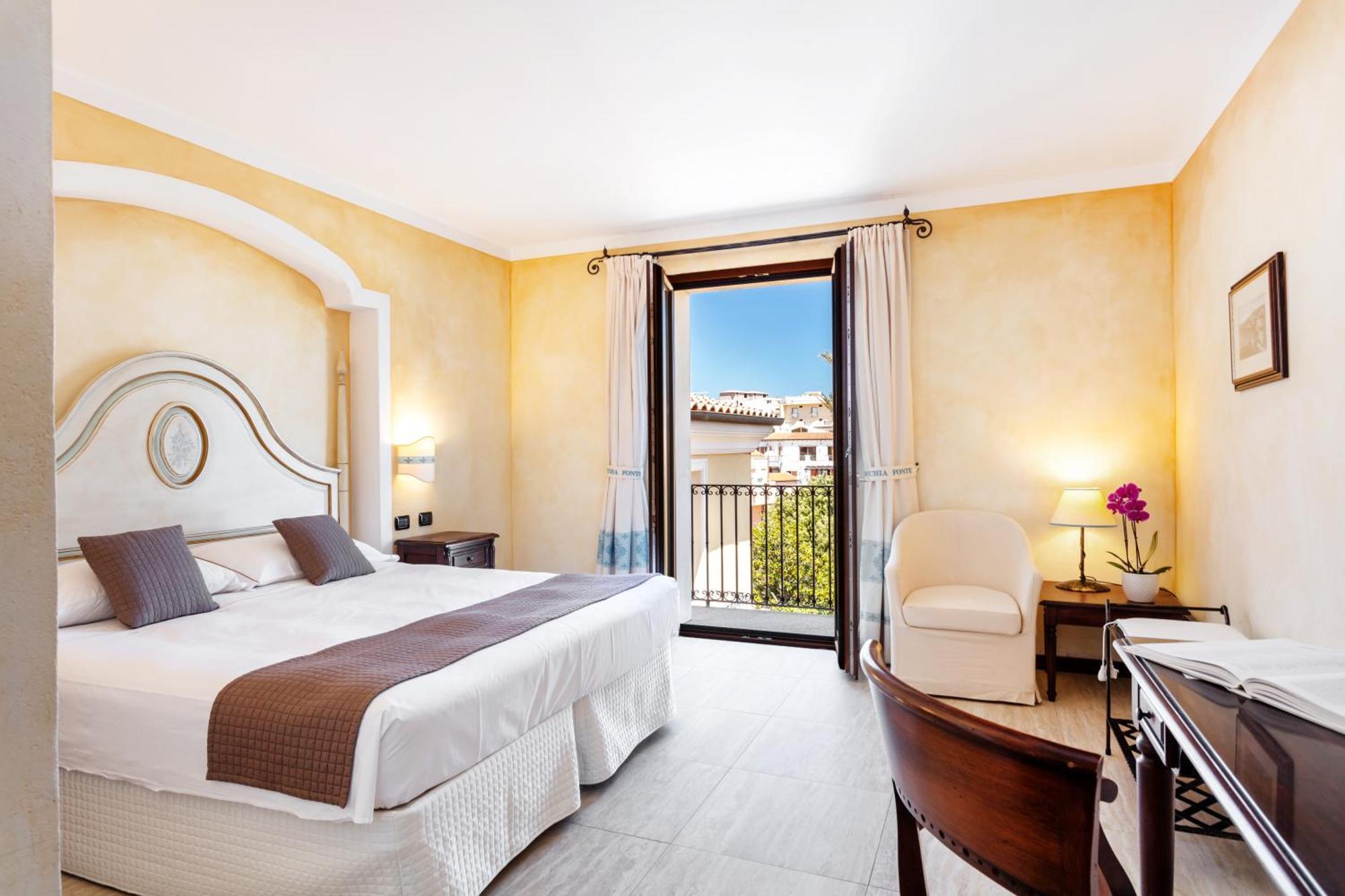 La Vecchia Fonte Boutique Hotel Palau Dış mekan fotoğraf